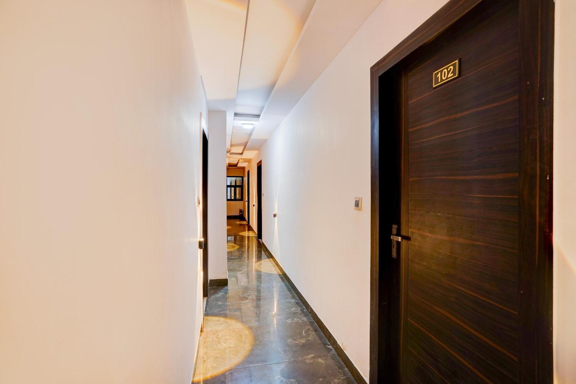 Super Hotel O Haridwar Near Shanti Kunj Raiwala Exteriör bild