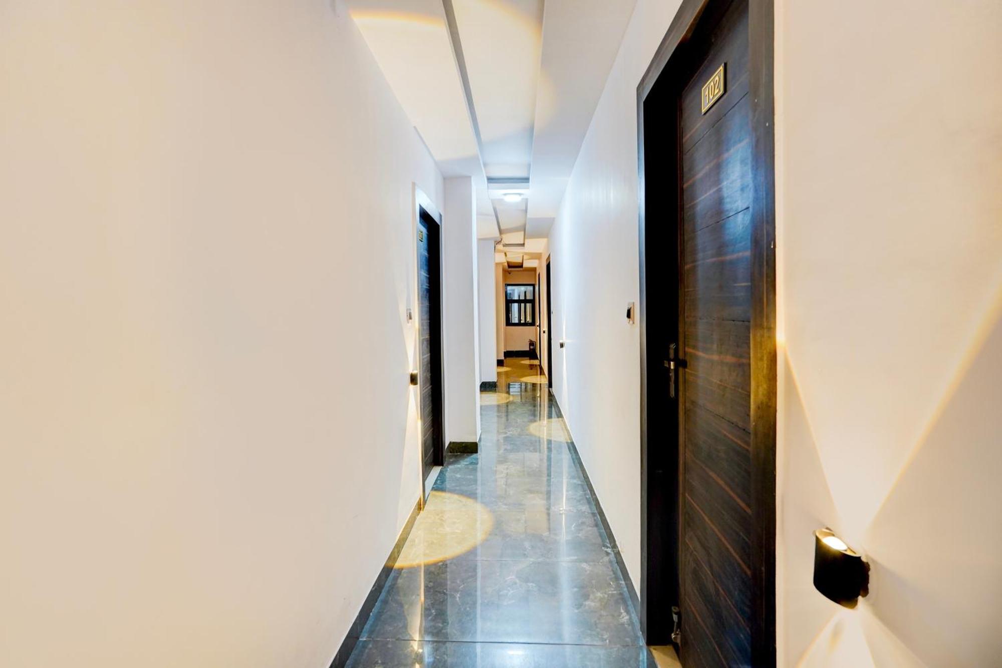 Super Hotel O Haridwar Near Shanti Kunj Raiwala Exteriör bild